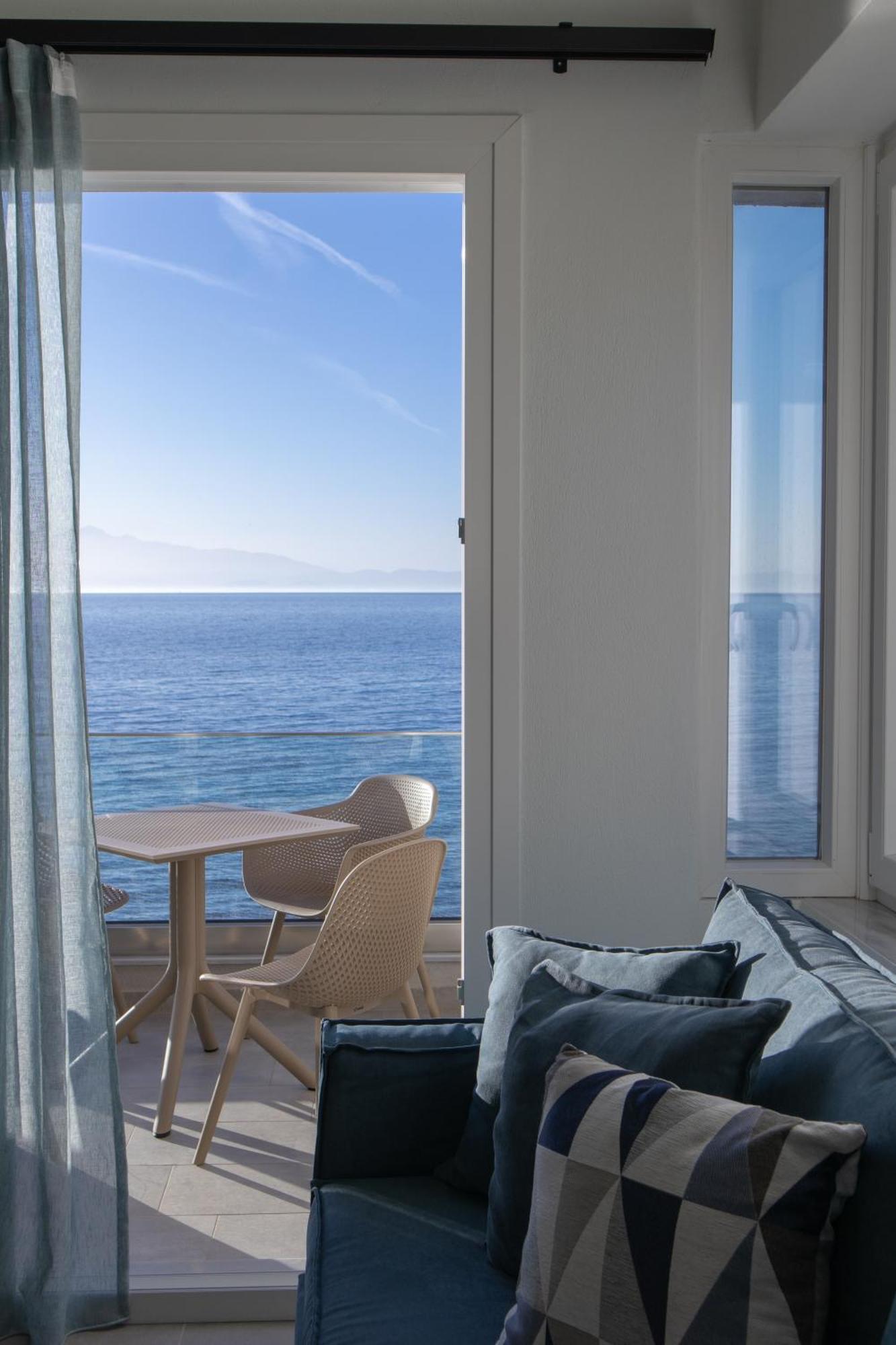 Olive & Sea Luxury Suites Скала-Сотирос Экстерьер фото